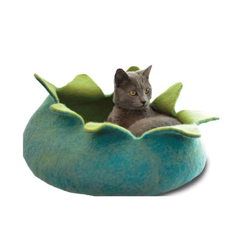 KARMA CAT Felted Wool Petal Bed 20", Aqua