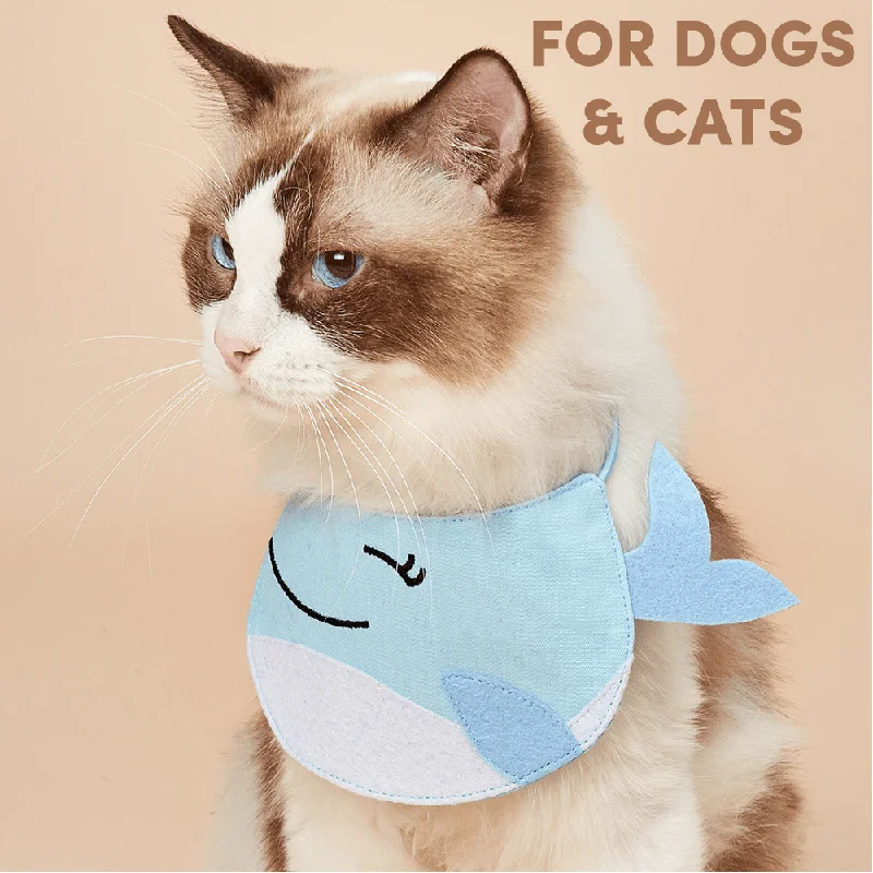 Fofos Cute Whale Bib for Dogs and Cats